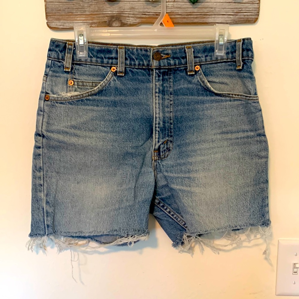 Levi Strauss high waisted cut off Jean shorts 33W EUC